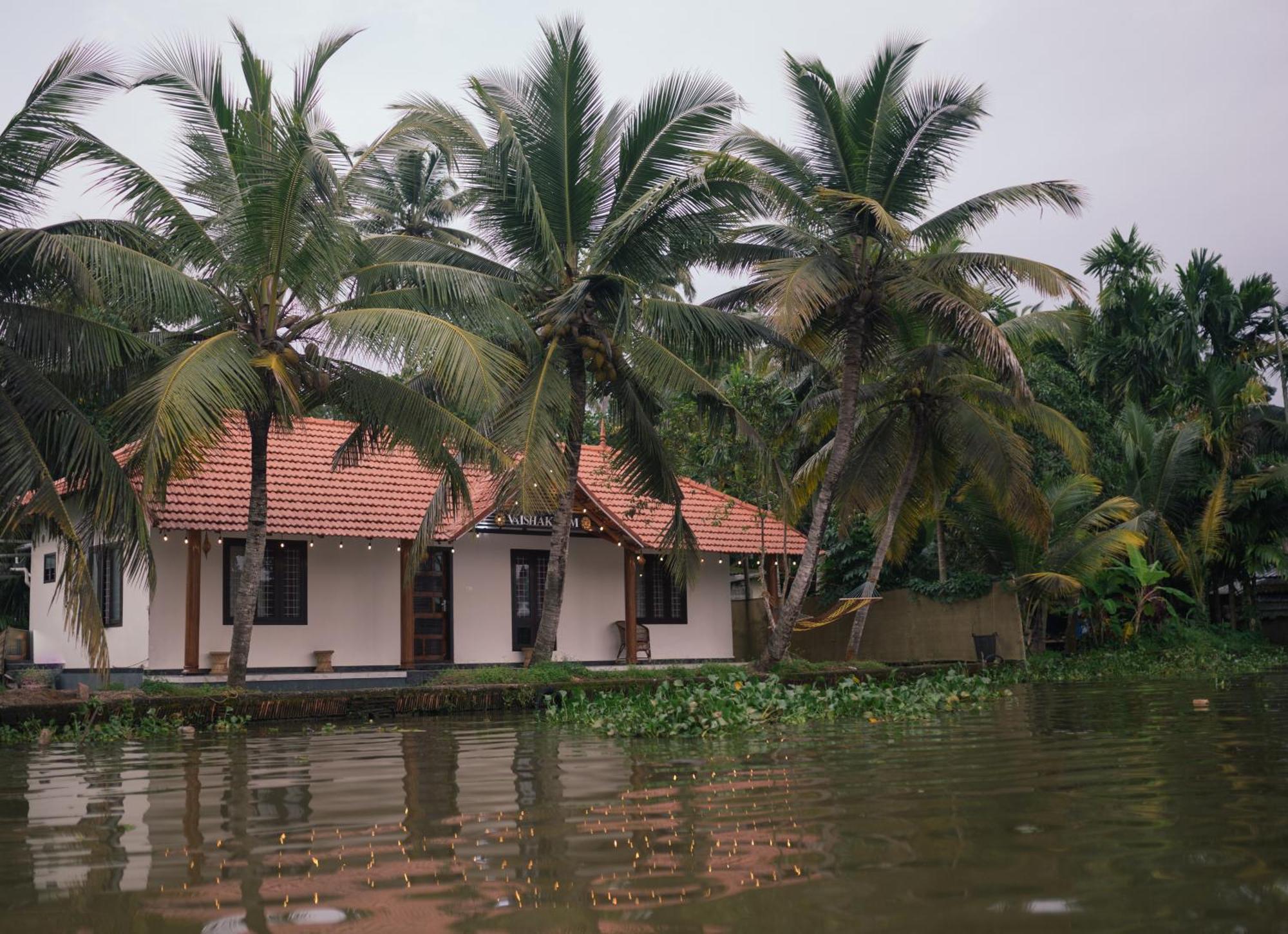 Homestay Tulsi Kayal Retreat Champakulam