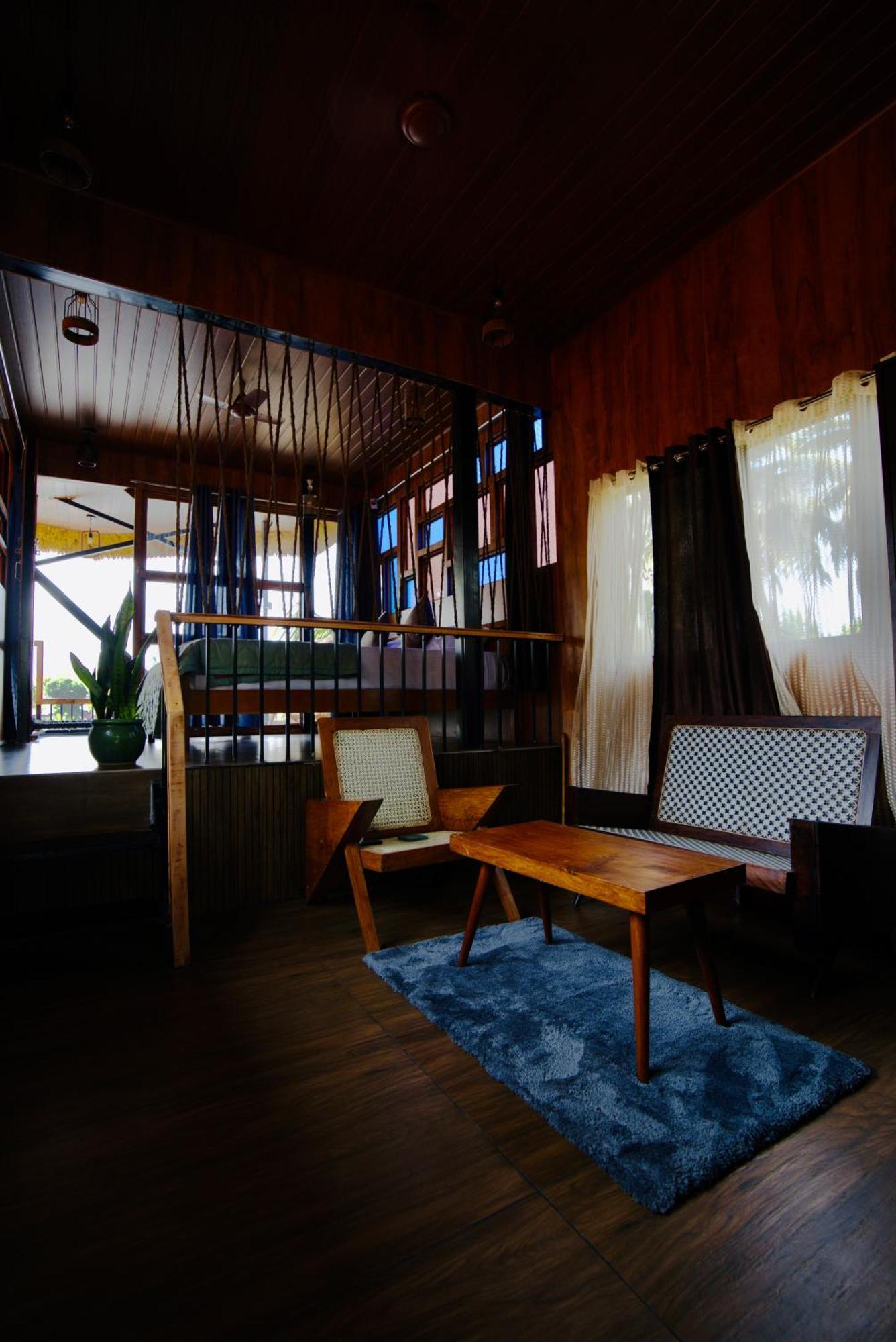 Tulsi Kayal Retreat