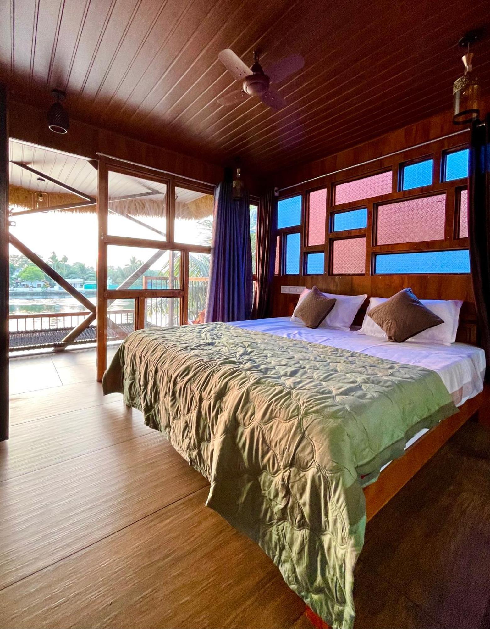 Homestay Tulsi Kayal Retreat *