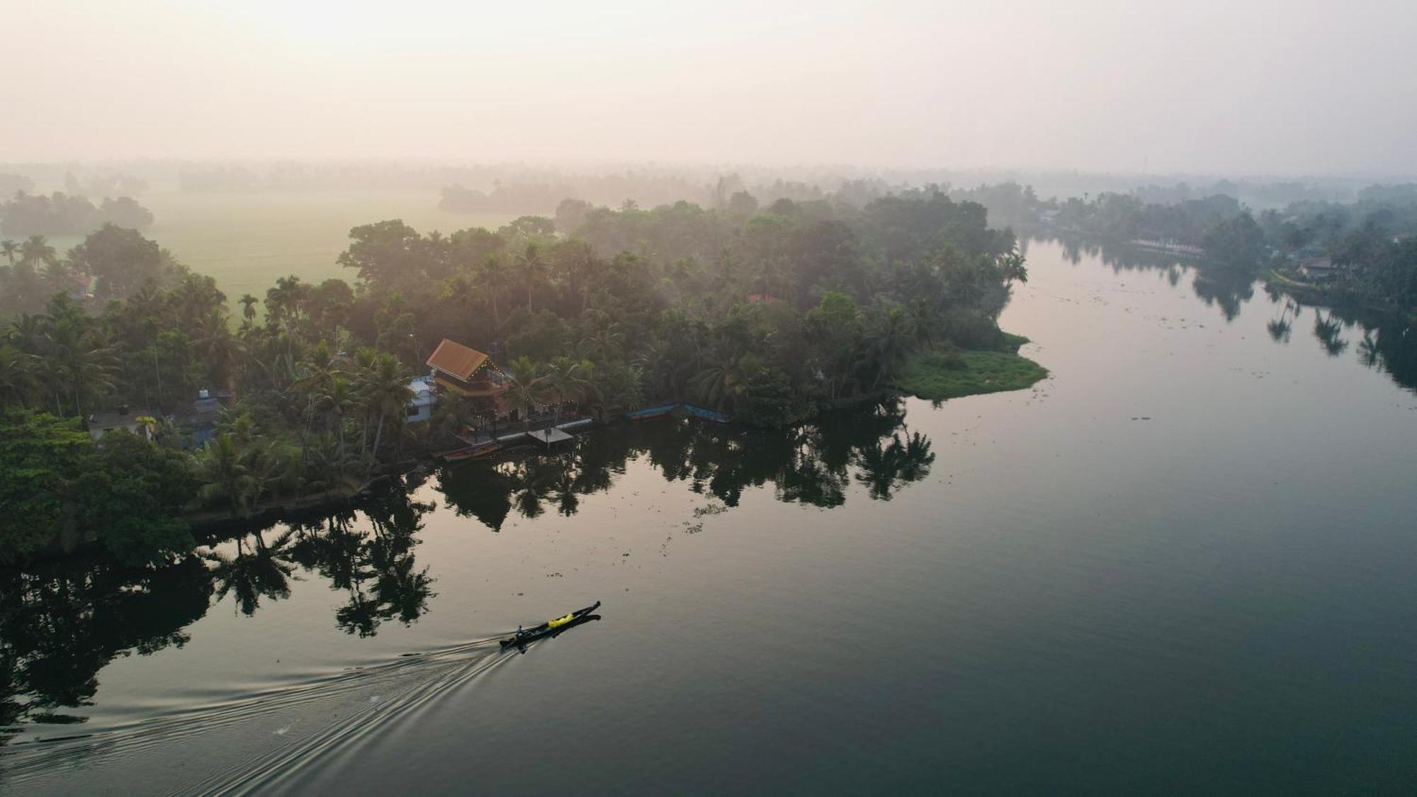 Tulsi Kayal Retreat Homestay