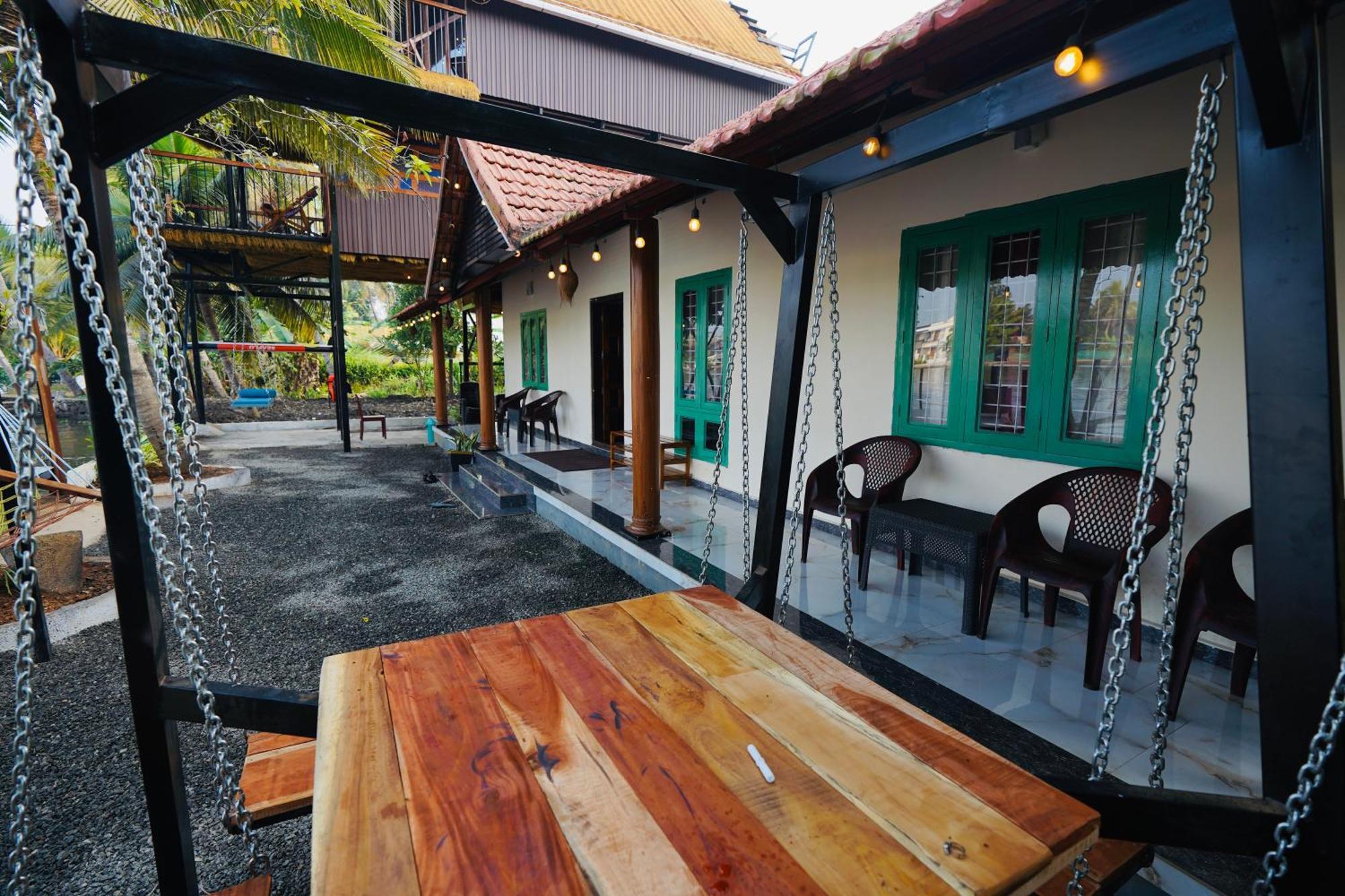 Homestay Tulsi Kayal Retreat *